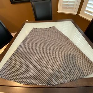 White House black market skirt size small